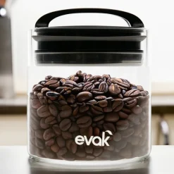 Compact Food Storage Container with Vacuum Seal Lid