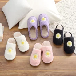 Daisy Plush Slippers