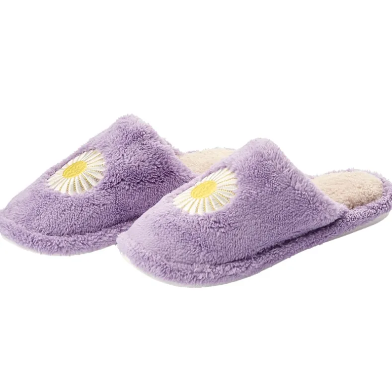Daisy Plush Slippers