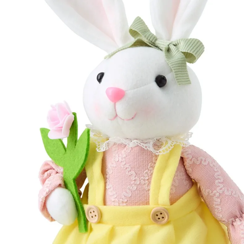 Easter Country Bunnies, Decorative Carrot Garland, or Carrot Wreath