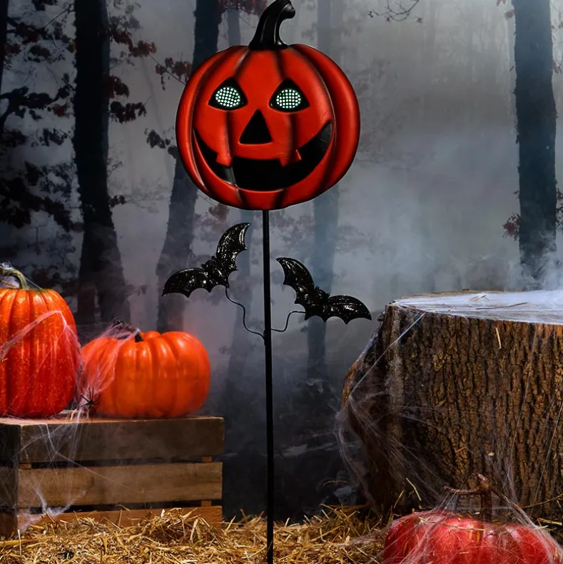 Halloween Stake Animated Jack-O'-Lantern or Skull