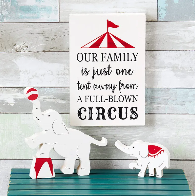 Humorous Family Circus 3-Pc. Decor Set