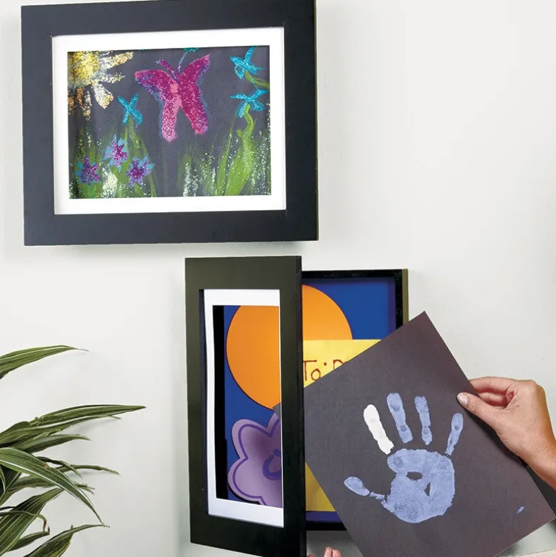 Interchangeable Artwork Frame With Storage