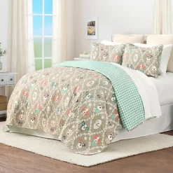 I Woof You Quilt Collection