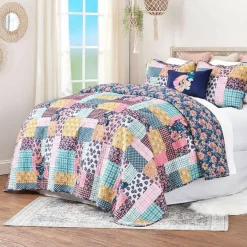 Jolene Patchwork Reversible Full/Queen or King Quilt