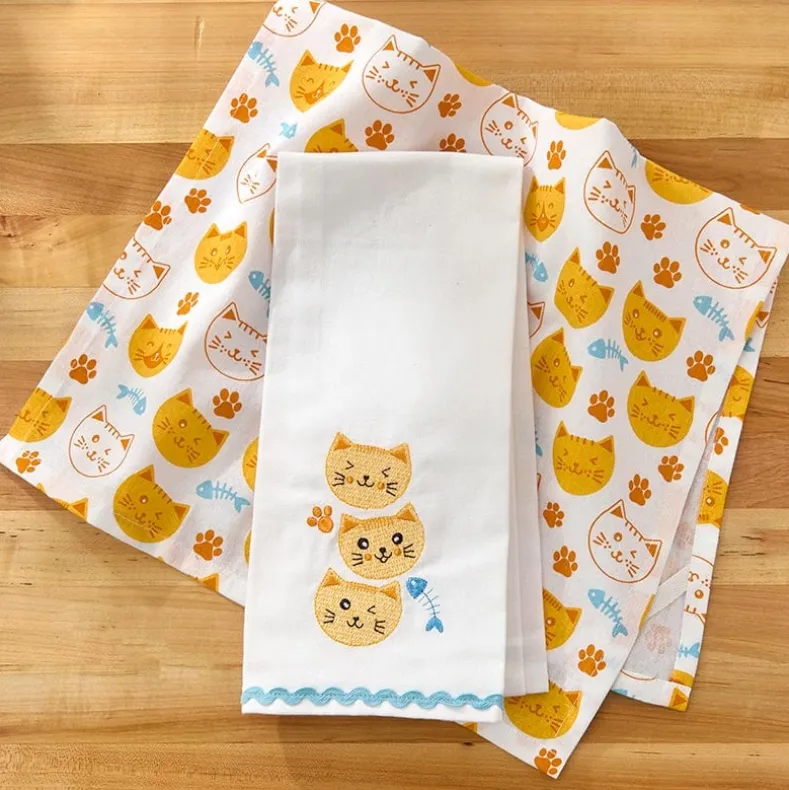 Kitchen Towels Summertime Cat Set of 2