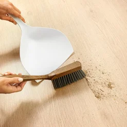 Laura Ashley Vintage Wood Cleaning Tools