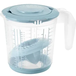 Measuring Cup and Juicer with Lid - 4-in-1 Kitchen Tool
