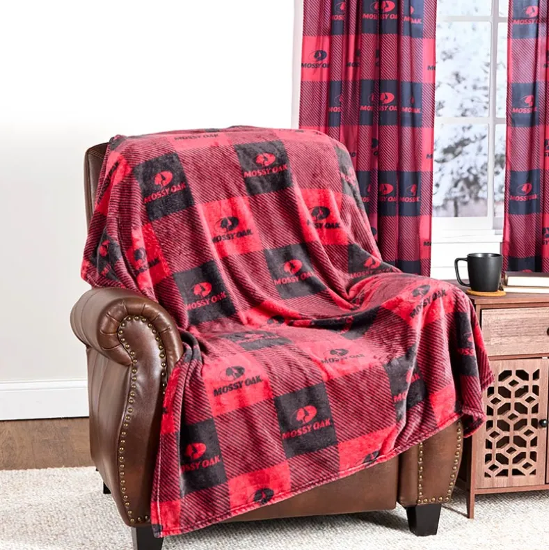Mossy Oak Red Buffalo Logo 50" x 60" Fleece Plush Throw