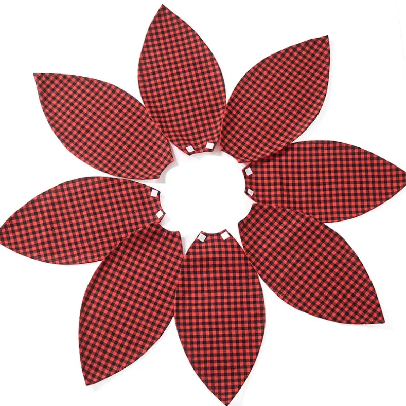 Plaid Holiday Decor