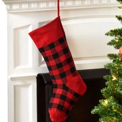 Plaid Holiday Decor