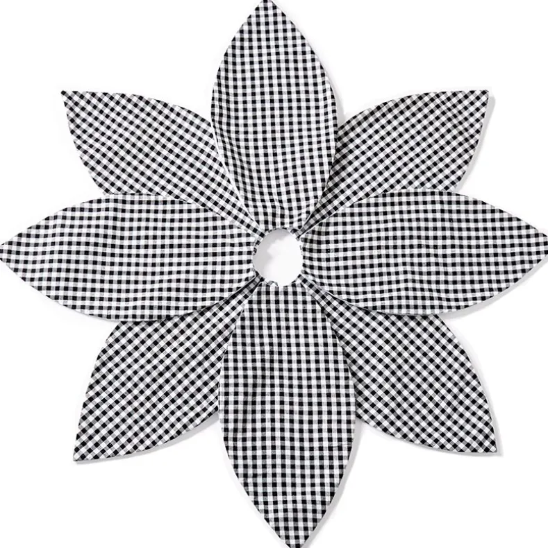 Plaid Holiday Decor