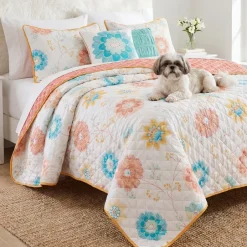 Shana Spring Floral Full/Queen or King Quilt