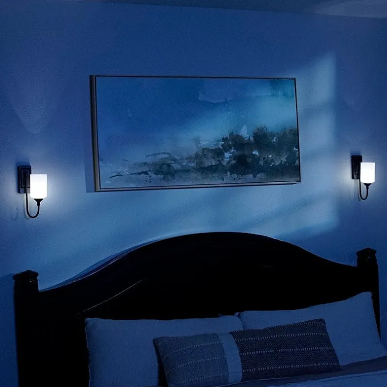 Smart Sconce™ Dimmable Wireless Wall Light With Remote
