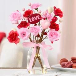 Valentine's Fairy Light Vase With Heart and Flower Bouquet
