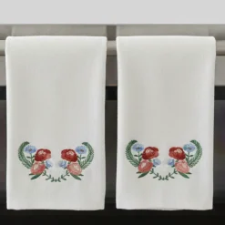 Vibrant Poppy Bath Collection